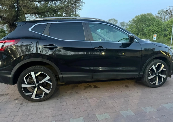 Nissan Qashqai cena 67000 przebieg: 99320, rok produkcji 2018 z Biała małe 497